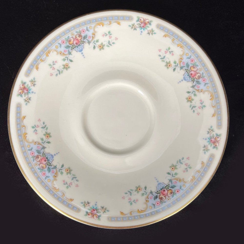 Footed Cup & Saucer Set | Juliet by ROYAL DOULTON - Picture 2 of 3